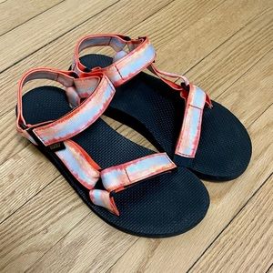 Tevas Tie Dye Print Original Sandals Sz 7